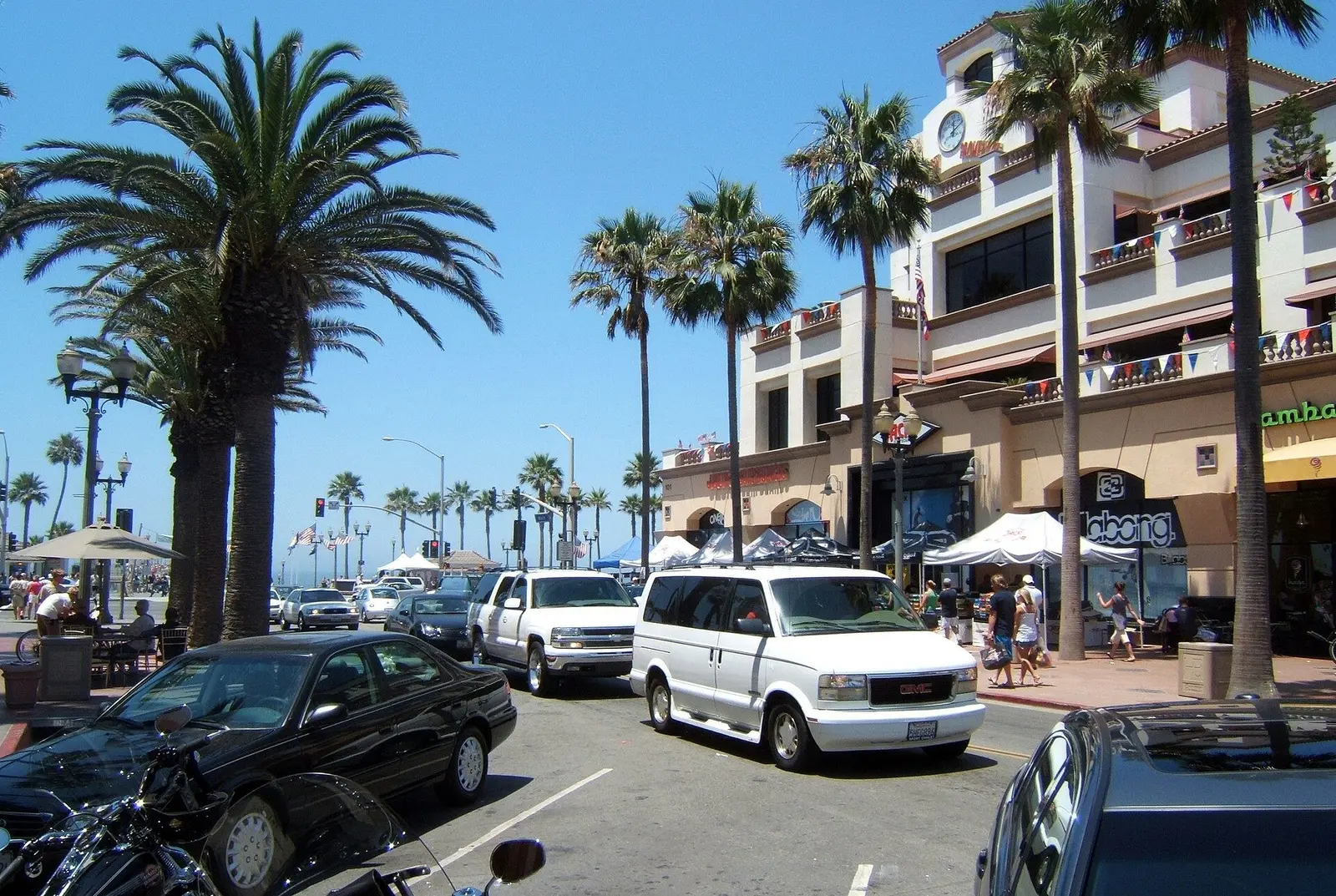 Huntington Beach, California — A street leading to the pier in Huntington Beach, California, USA